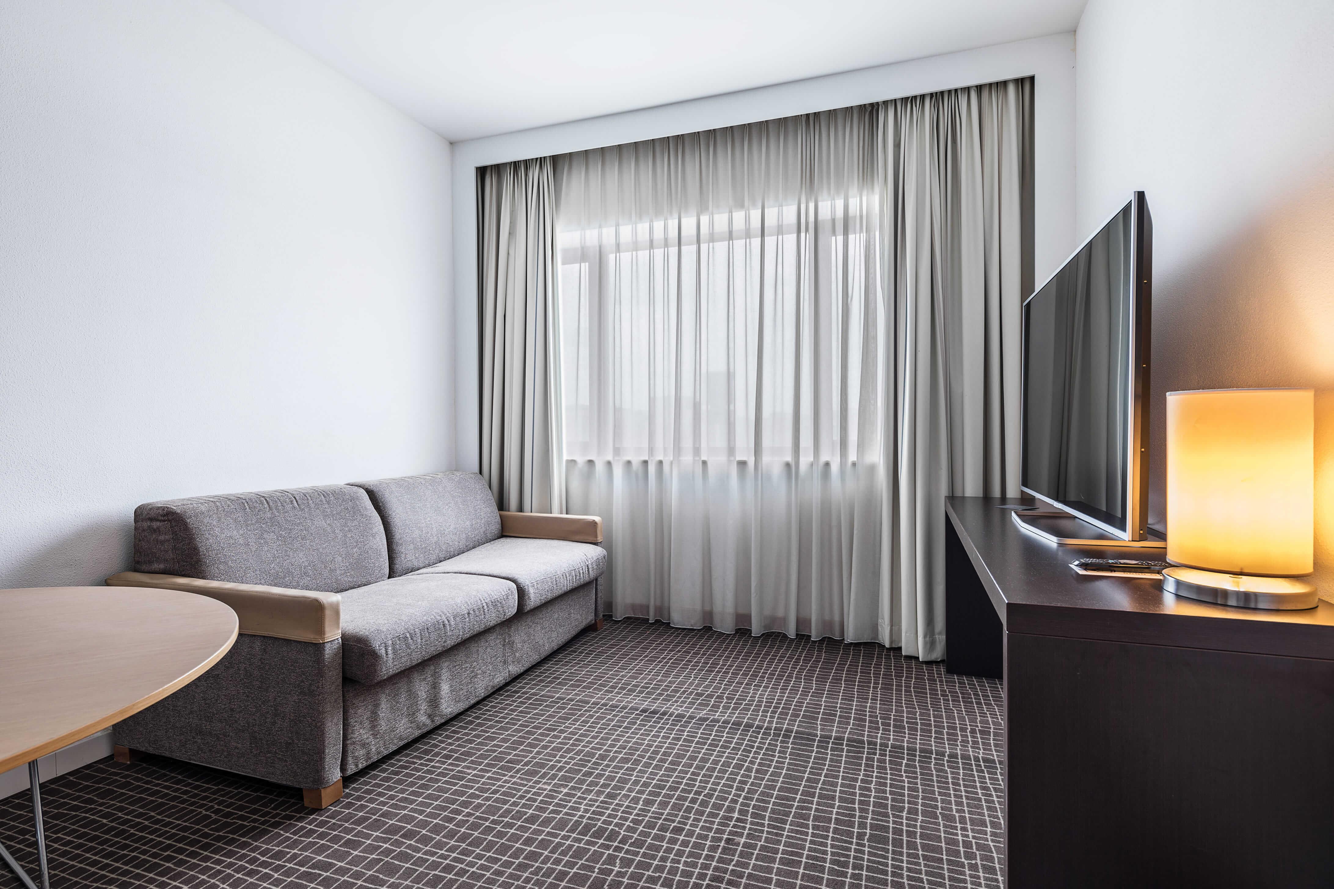 Hotel Puerta De Bilbao Barakaldo Esterno foto